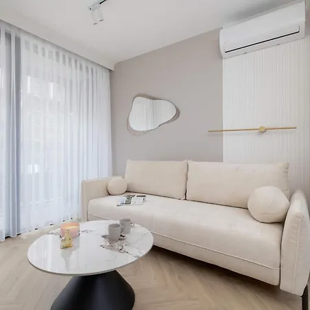 Exclusive With Parking Near Tauron Arena By Renters Daire