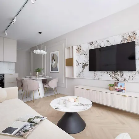 Apartamento Exclusive With Parking Near Tauron Arena By Renters *